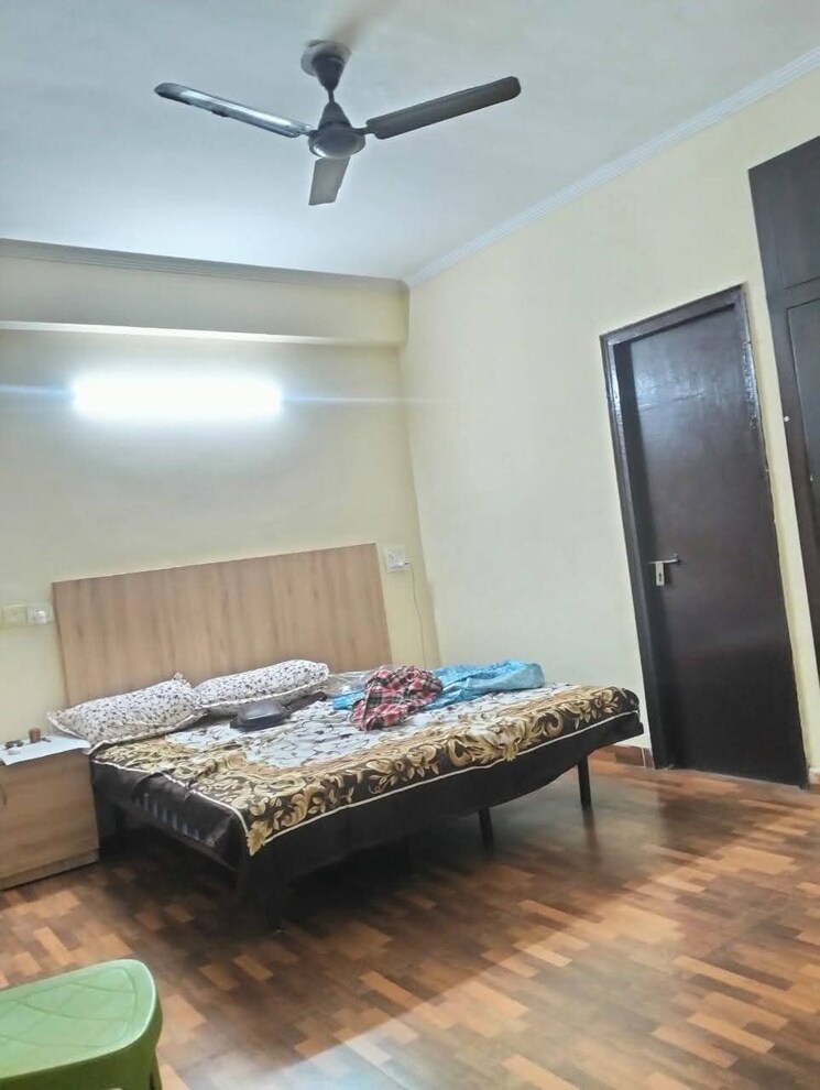 Bedroom, gaur-city-2-14th-avenue 3 Bedroom 1300 Sq.Ft. Apartment In Sector 16c Greater Noida Greater Noida 9065240