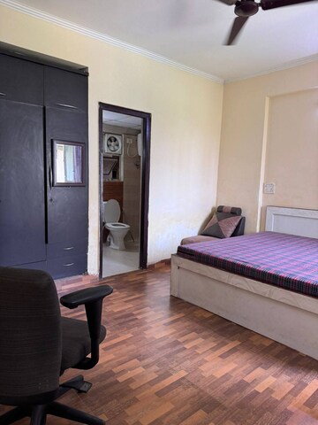 Bedroom in 3 BHK Apartment at Gaur City 2 - 14th Avenue, Sector 16c Greater Noida – for Rent