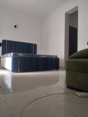 Bedroom in 3 BHK Apartment at Gaur City 2 - 14th Avenue, Sector 16c Greater Noida – for Rent