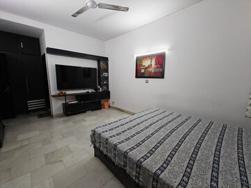 3 BHK Builder Floor For Rent in Saket