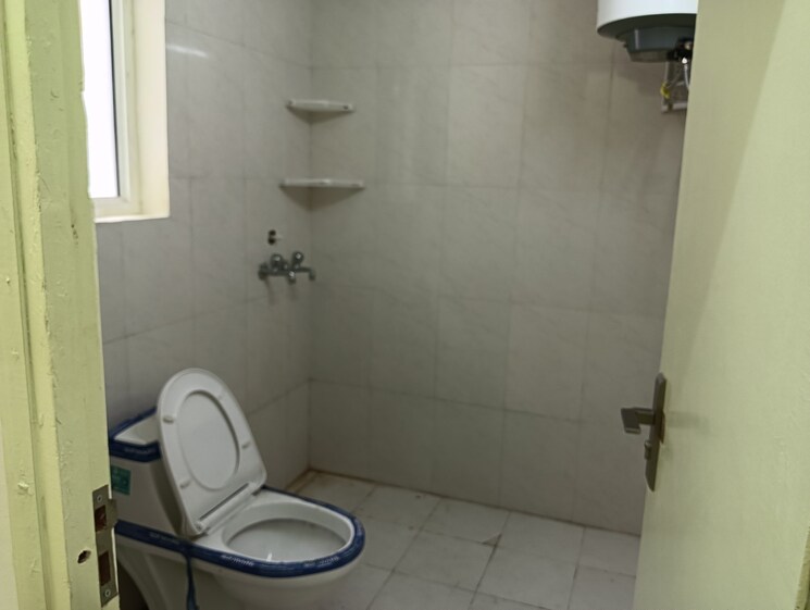 Bathroom, pyramid-pride 2 Bedroom 678 Sq.Ft. Apartment In Sector 76 Gurgaon 9065295