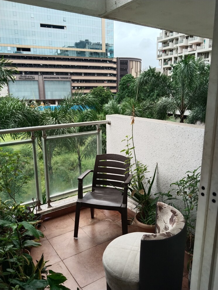 Balcony, pristine-prolife-1 2 Bedroom 890 Sq.Ft. Apartment In Wakad Pune 9065285
