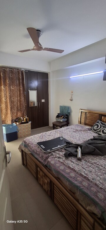Furnished Amenities in 2 BHK Apartment at Supertech Cape Town, Sector 74 – for Rent