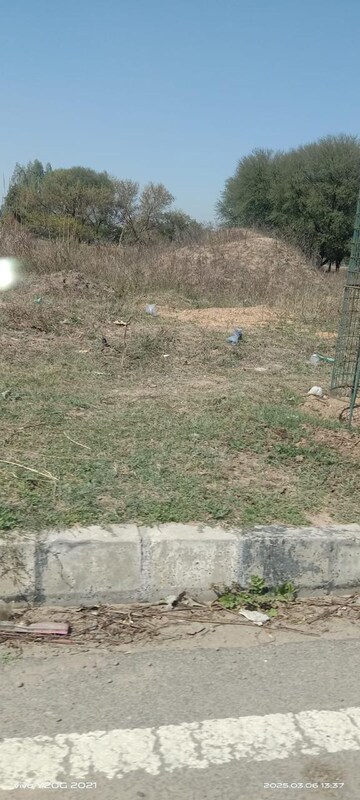  Plot For Sale in Aerocity