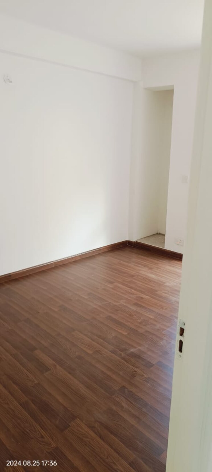 Room, sector 77 4 Bedroom 1510 Sq.Ft. Builder Floor In Sector 77 Faridabad 9065510