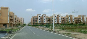 4 BHK Builder Floor – Exterior View View at Sector 77 - for Sale