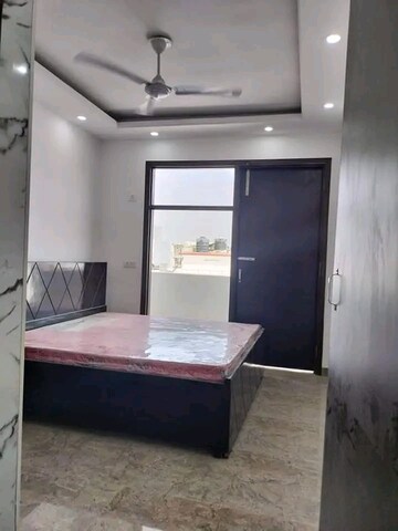 Bedroom in 2 BHK Builder Floor at Palm Residency Chhatarpur, Chattarpur – for Rent