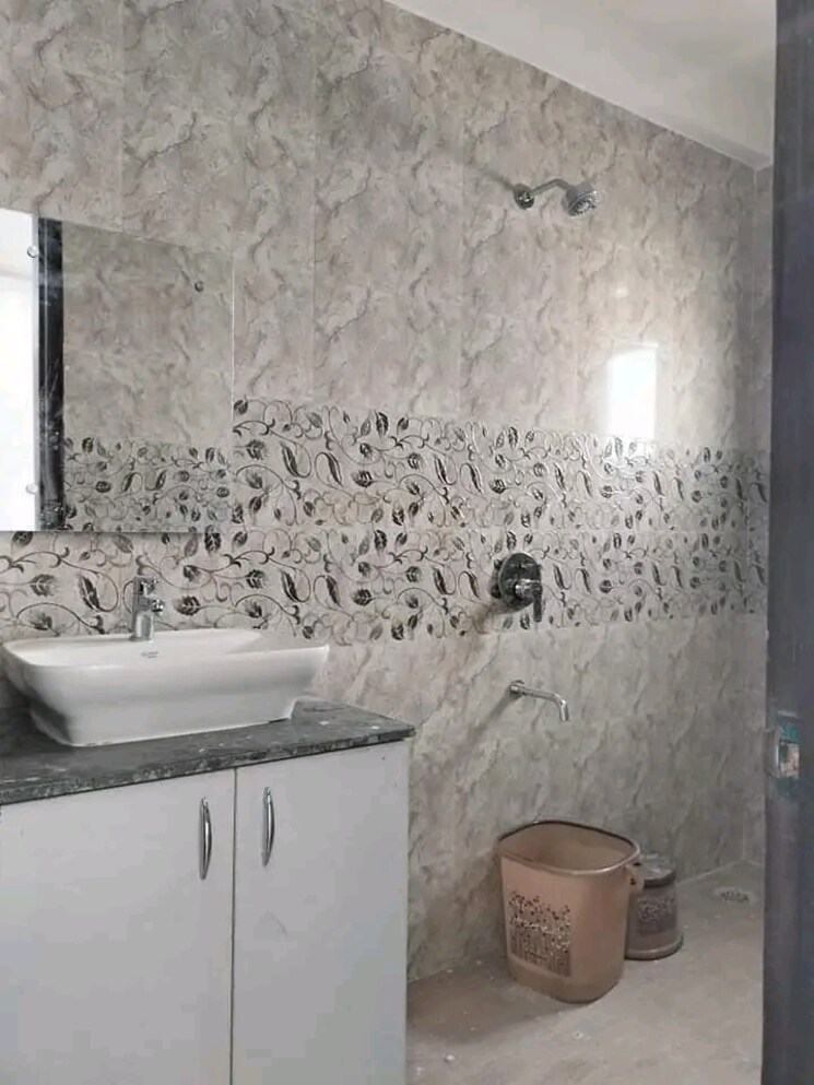 Bathroom, palm-residency-chhatarpur 2 Bedroom 1000 Sq.Ft. Builder Floor In Chattarpur Delhi 9065554