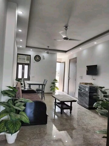 Team Area in 2 BHK Builder Floor at Palm Residency Chhatarpur, Chattarpur – for Rent