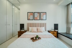 Bedroom in 3 BHK Apartment at Oberoi Realty Exquisite, Goregaon East – for Sale