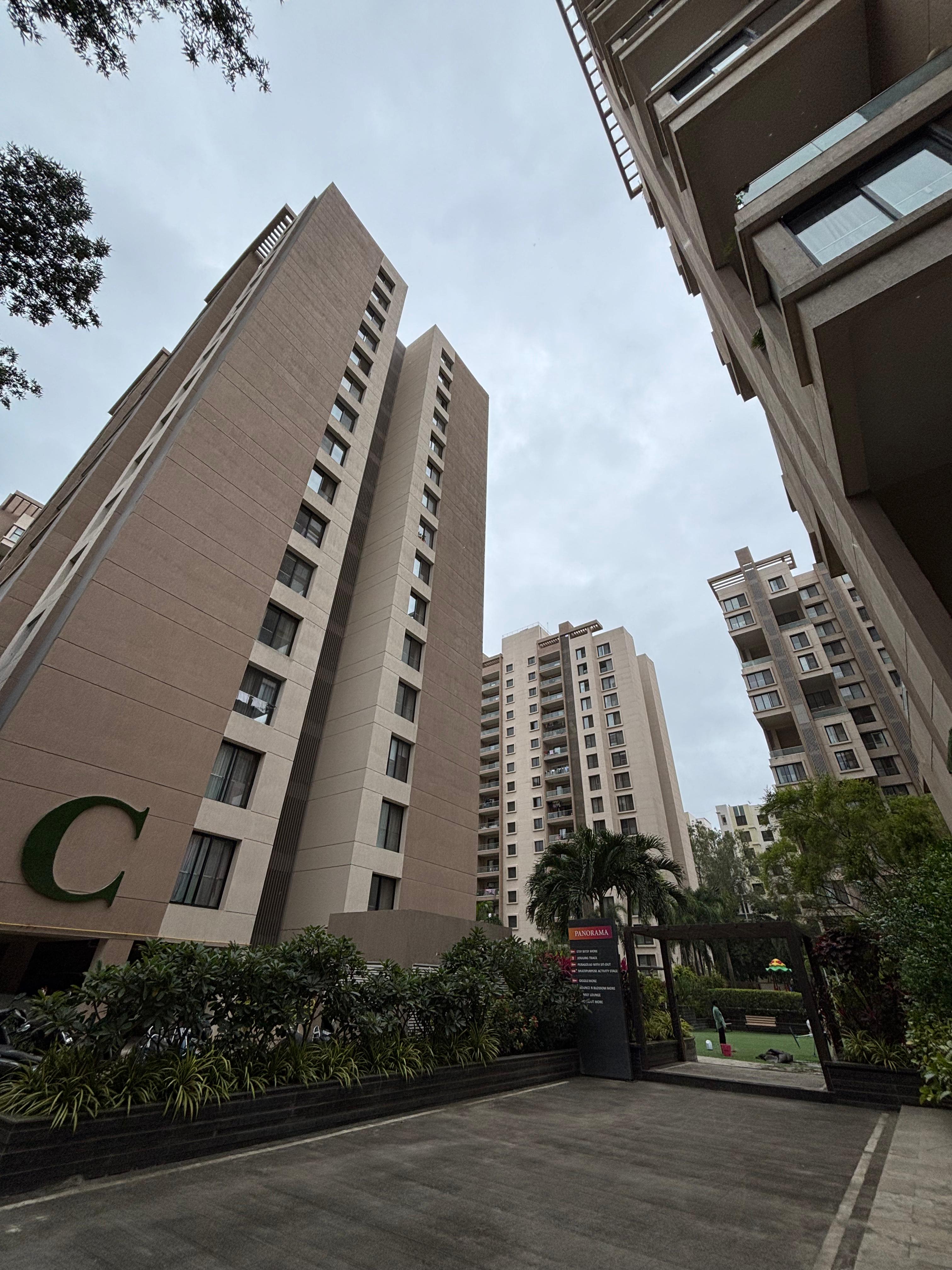 4 BHK + Servant Room 2025 Sq.Ft. Apartment in Supreme Belmac Residences