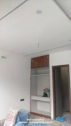 6 BHK Independent House For Sale in Dhakoli