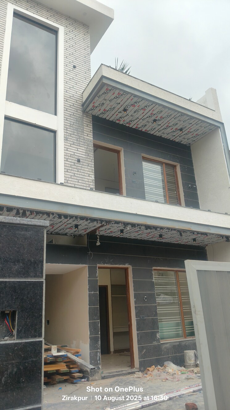 Exterior View, dhakoli 6 Bedroom 213 Sq.Yd. Independent House In Dhakoli Zirakpur 9065623