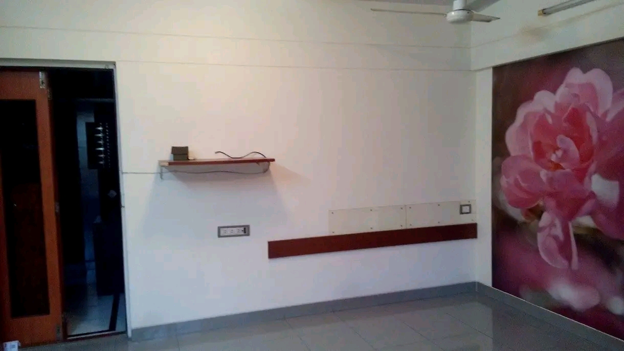 1 BHK Apartment For Sale in UK Iridium