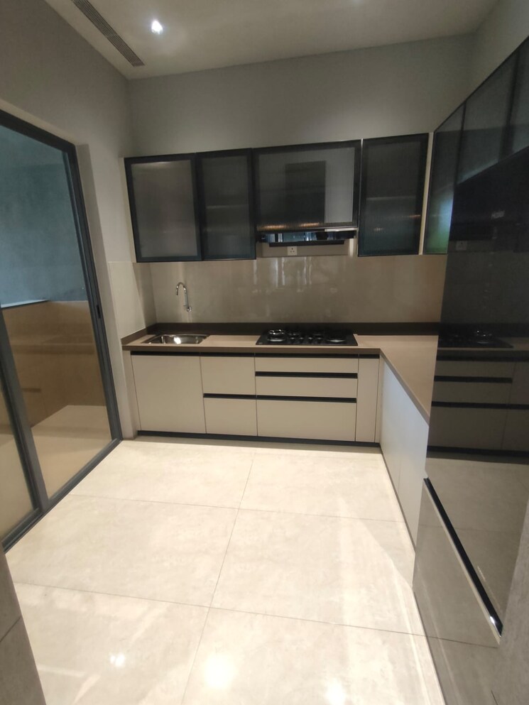 Kitchen, sankla-east-world 3 Bedroom 985 Sq.Ft. Apartment In Shewalwadi Pune 9065621