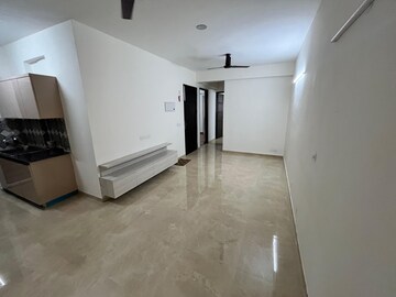 Room in 2 BHK Apartment at Signature Global Park 4 and 5, Sohna Sector 36 – for Rent