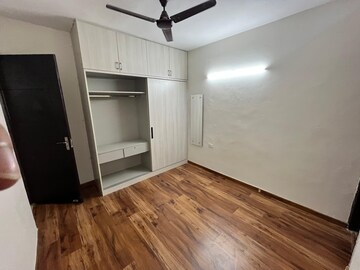 Room in 2 BHK Apartment at Signature Global Park 4 and 5, Sohna Sector 36 – for Rent