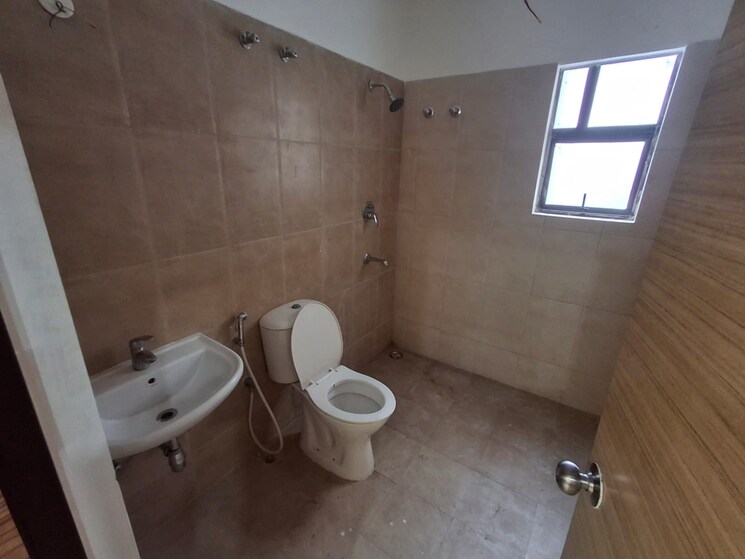Bathroom, dtc-southern-heights 3 Bedroom 1370 Sq.Ft. Apartment In Joka Kolkata 9065641