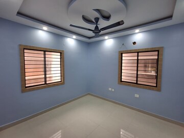 Room in 3 BHK Apartment at DTC Southern Heights, Joka – for Rent