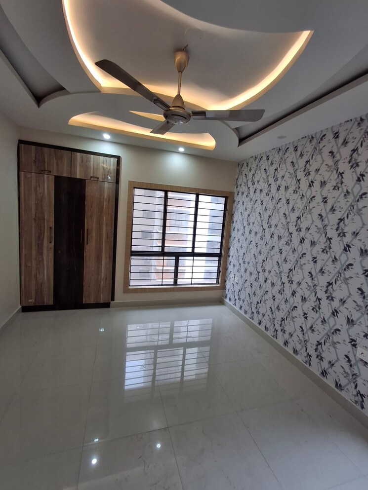 Room, dtc-southern-heights 3 Bedroom 1370 Sq.Ft. Apartment In Joka Kolkata 9065641