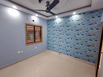 Room in 3 BHK Apartment at DTC Southern Heights, Joka – for Rent