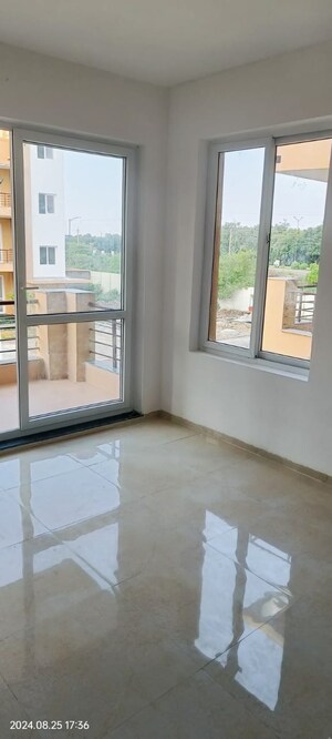 Room in 4 BHK Builder Floor at Sector 77 – for Sale