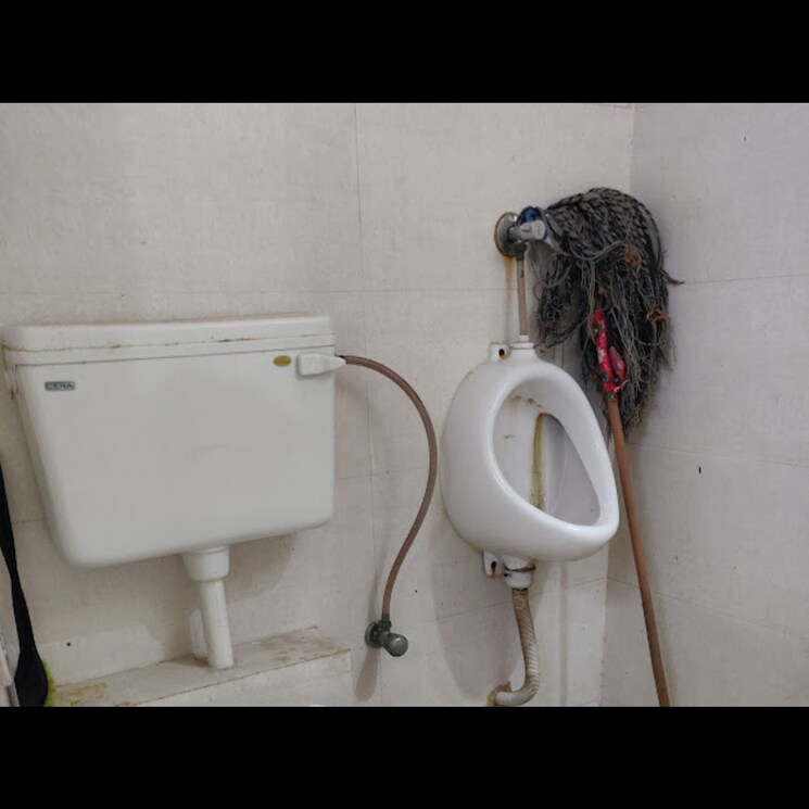 Bathroom, science city Commercial Office Space in IT/SEZ 735 Sq.Ft. In Science City Ahmedabad 9065708