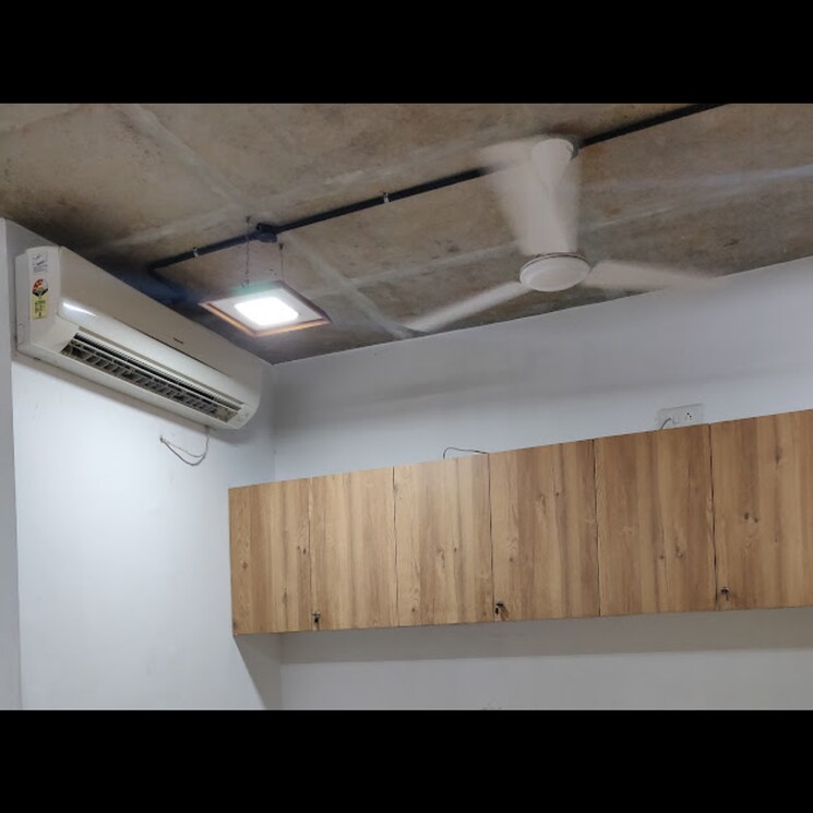 Team Area, science city Commercial Office Space in IT/SEZ 735 Sq.Ft. In Science City Ahmedabad 9065708