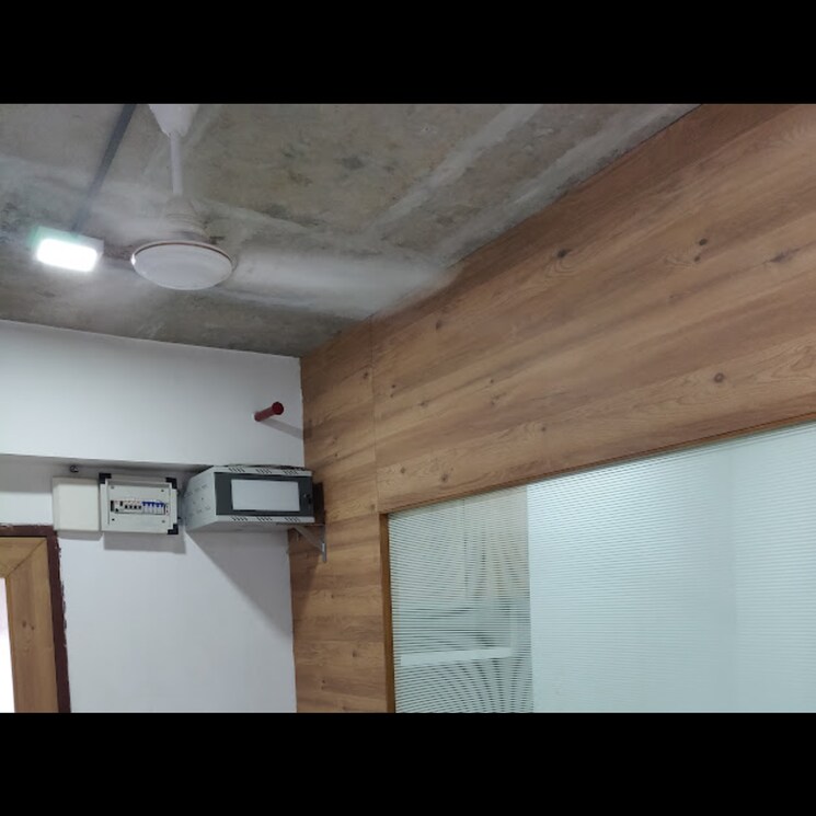 Team Area, science city Commercial Office Space in IT/SEZ 735 Sq.Ft. In Science City Ahmedabad 9065708