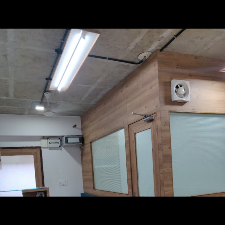 Team Area, science city Commercial Office Space in IT/SEZ 735 Sq.Ft. In Science City Ahmedabad 9065708