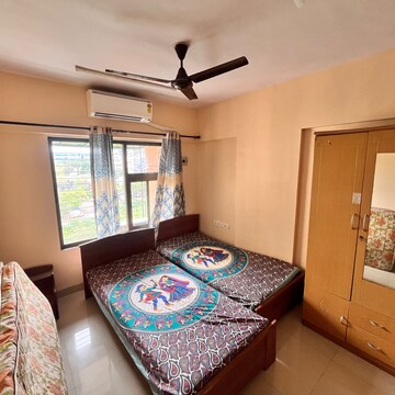 Bedroom in 2 BHK Apartment at Hubtown Akruti Orchid Park, Sakinaka 90 Feet Road – for Rent