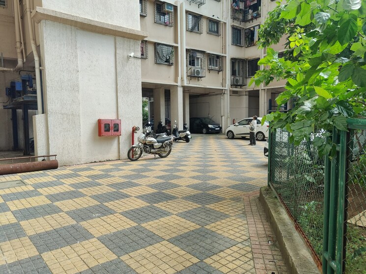 Exterior View, kandivali west 1 Bedroom 300 Sq.Ft. Apartment In Kandivali West Mumbai 9065689