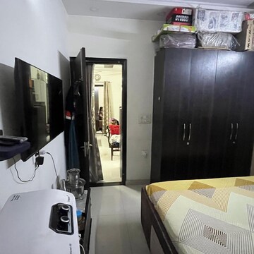 Bedroom in 3 BHK Builder Floor at Vaishali Sector 4 – for Rent
