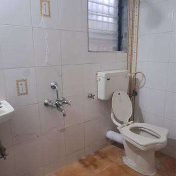 Bathroom in 1 BHK Apartment at HDIL Dheeraj Diamond, Chincholi Bunder – for Rent