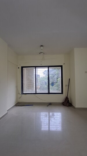 1 BHK Apartment For Sale in RNA NG Suncity Phase II, Kandivali East