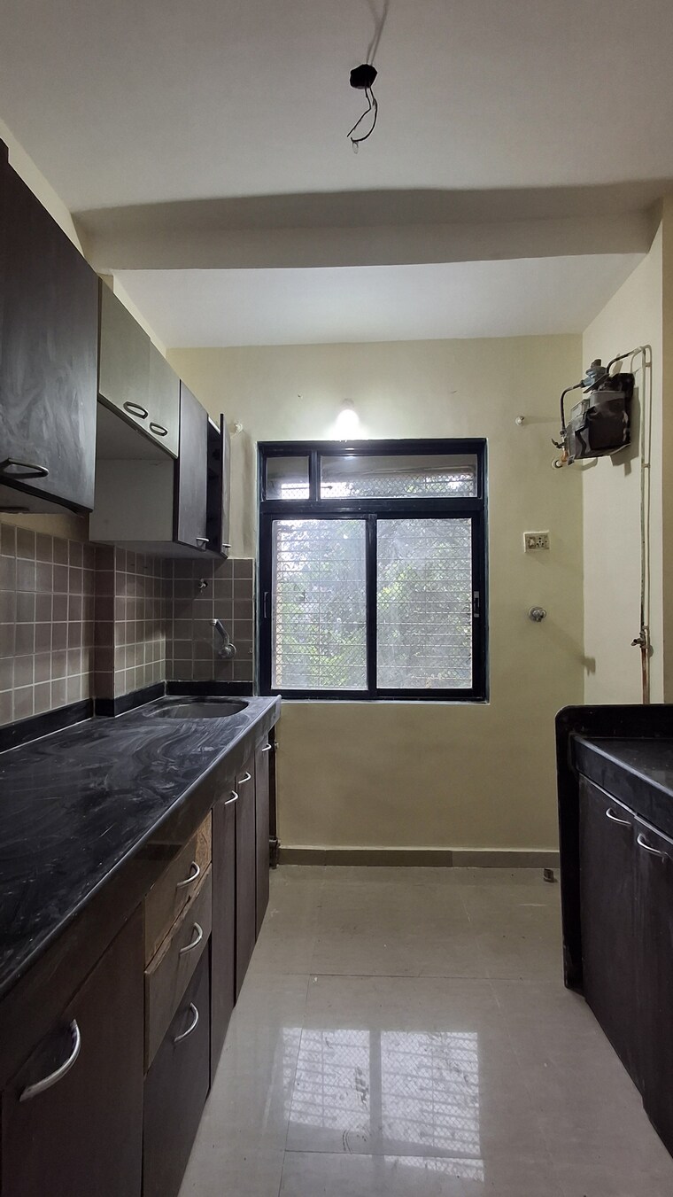 Kitchen, rna-ng-suncity-phase-ii 1 Bedroom 665 Sq.Ft. Apartment In Kandivali East Mumbai 9065815