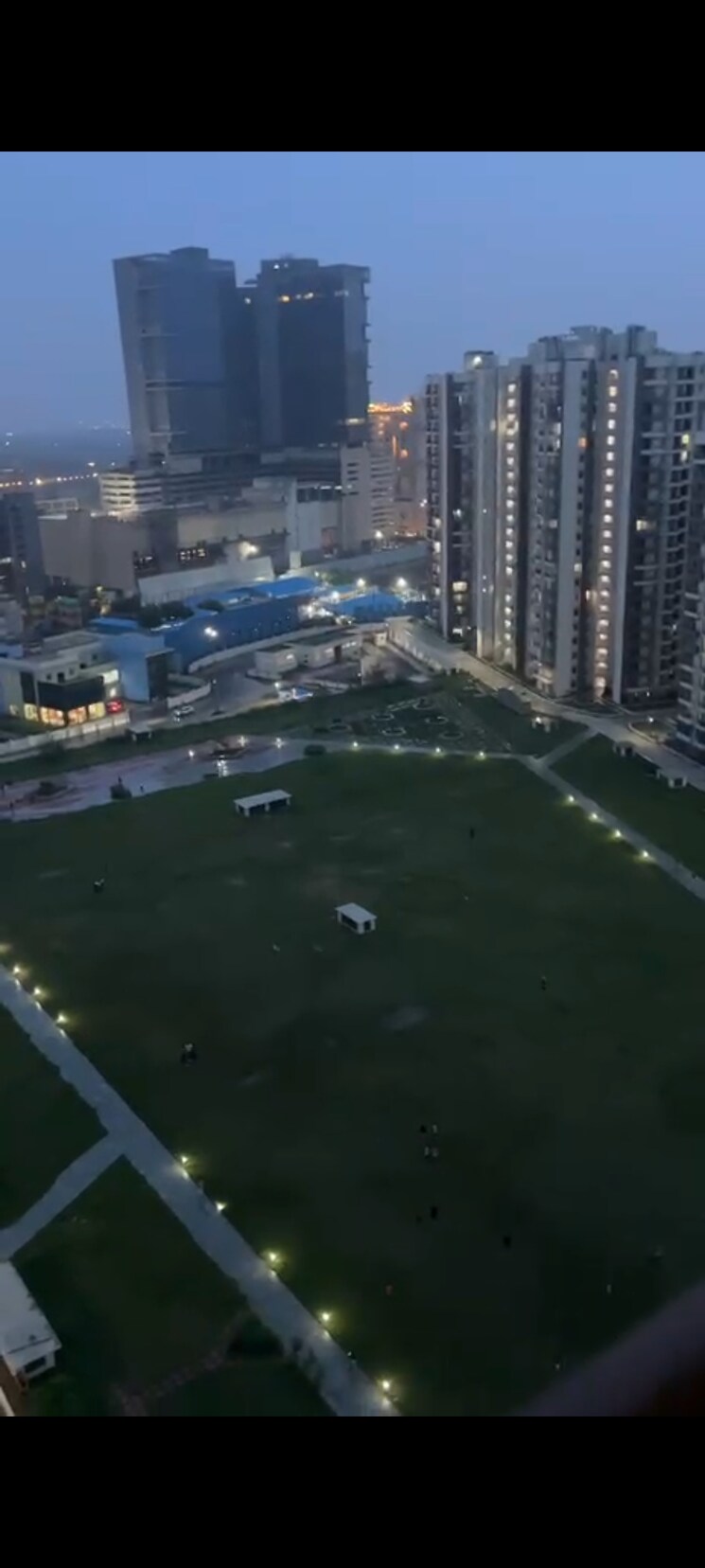 Garden, amrapali-golf-homes 3 Bedroom 1595 Sq.Ft. Apartment In Sector 4 Greater Noida Greater Noida 9065920