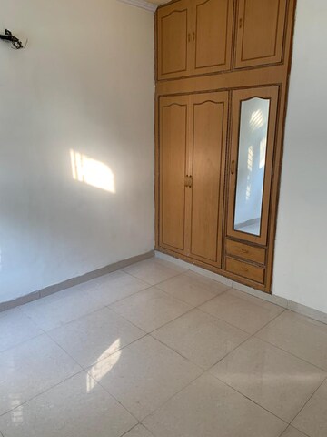 Room in 2 BHK Independent House at Sector 10 – for Rent
