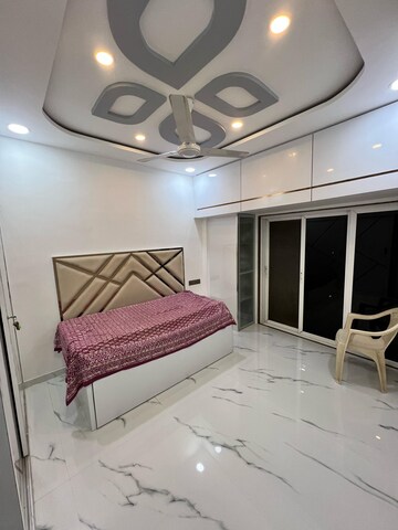 Master Bedroom in 1 BHK Apartment at Sapphire Lakeside, Powai – for Rent