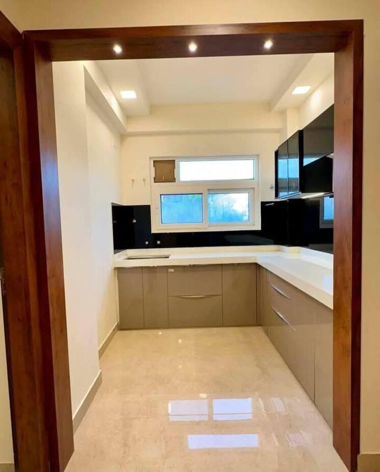 Kitchen, freedom fighters enclave 3 Bedroom 1500 Sq.Ft. Apartment In Freedom Fighters Enclave Delhi 9066000