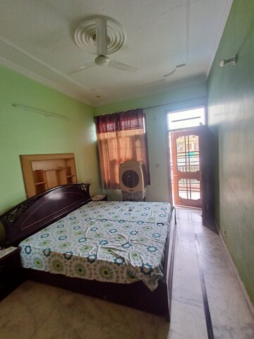 2 BHK Independent House For Rent in Sector 21