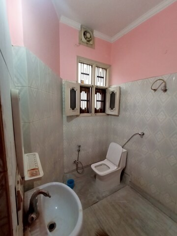 Bathroom in 2 BHK Independent House at Sector 21 – for Rent