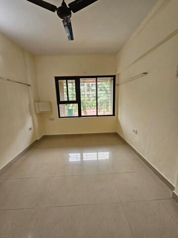 Room in 1 BHK Apartment at Ariana Residency, Borivali East – for Sale