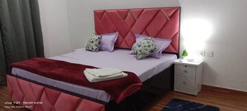 Bedroom in 3 BHK Apartment at Gaur City 2 - 14th Avenue, Sector 16c Greater Noida – for Rent