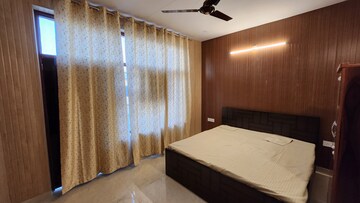 Bedroom in 4 BHK Independent House at Ansal Plaza Gurgaon, Palam Vihar – for Sale