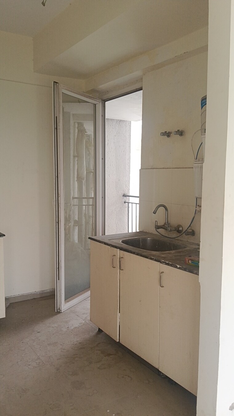 Kitchen, sam-palm-olympia 3 Bedroom 1457 Sq.Ft. Apartment In Sector 16c Greater Noida Greater Noida 9066069