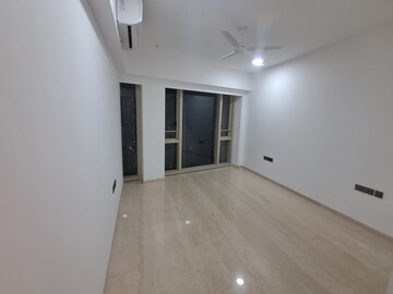 Master Bedroom in 3 BHK Apartment at LnT Veridian, Powai – for Rent