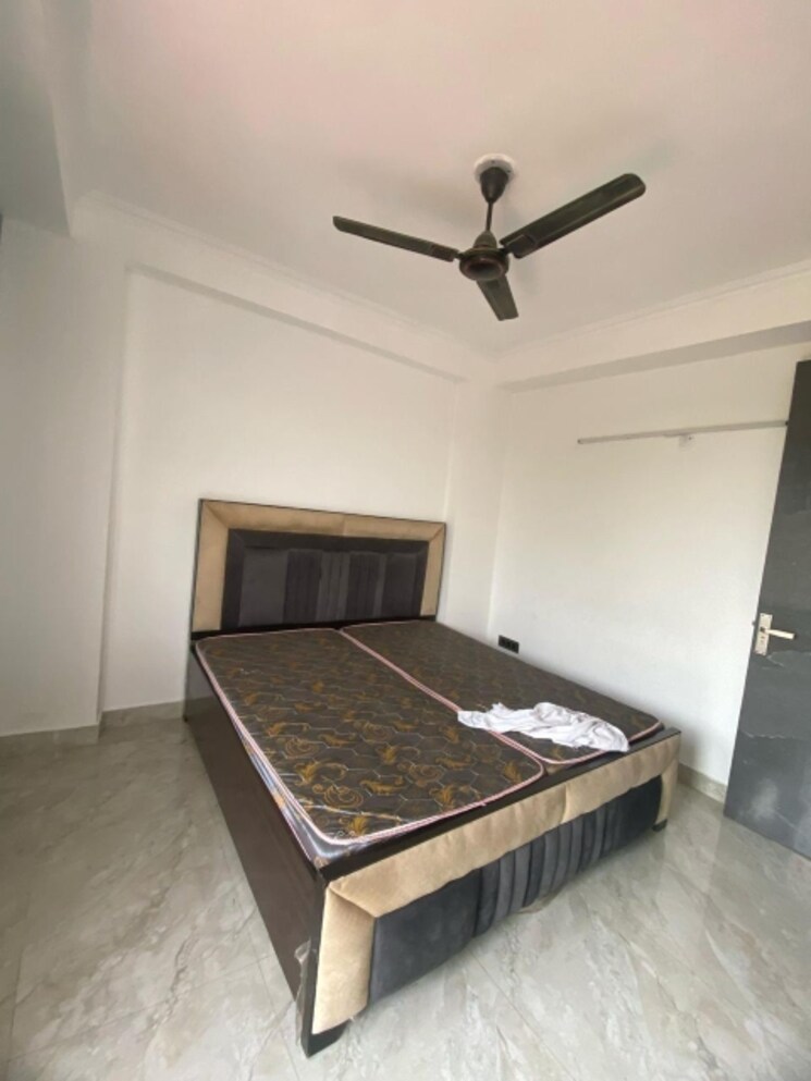 Bedroom, freedom fighters enclave 2 Bedroom 900 Sq.Ft. Apartment In Freedom Fighters Enclave Delhi 9066076