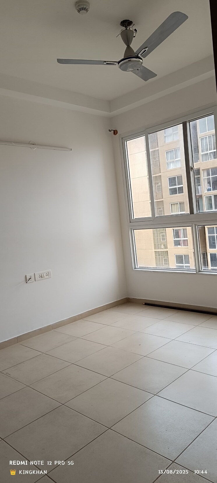 Room, bhartiya-nikoo-homes 3 Bedroom 1595 Sq.Ft. Apartment In Thanisandra Main Road Bangalore 9066085