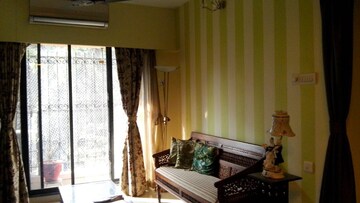 2 BHK Apartment For Rent in Shakti Sadan Apartment, Bandra East